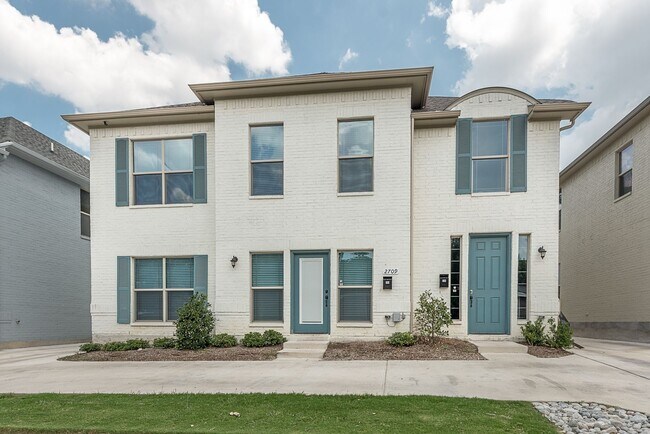 Photo - 2709 McCart Ave Unidad 109
