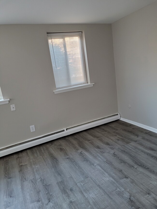 Photo - Regency East