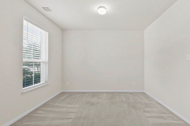 3011 Tandem Ct