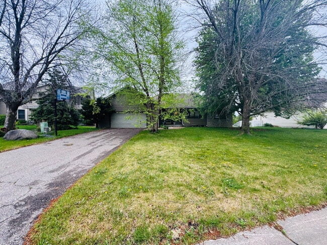 Photo - 9120 Trotters Ln