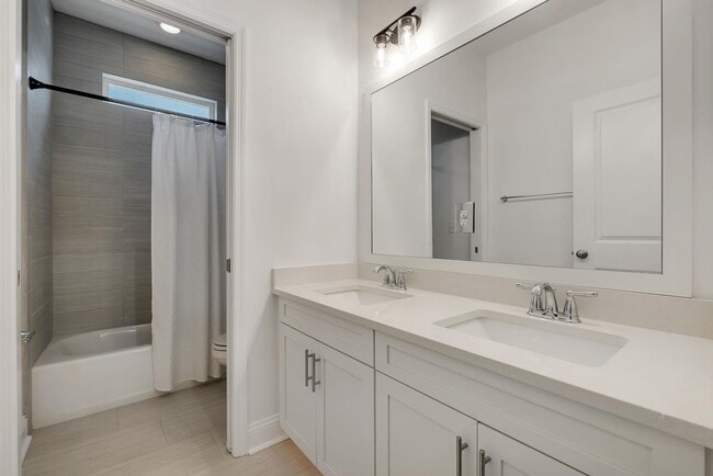 Photo - 251 Bienville Pl
