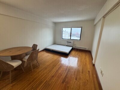 Photo - 1114 Commonwealth Ave