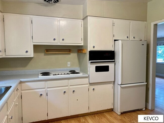 Photo - Three Bedroom Home Right By CSU Campus