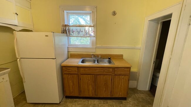 Photo - 13 Walnut St Unit #2