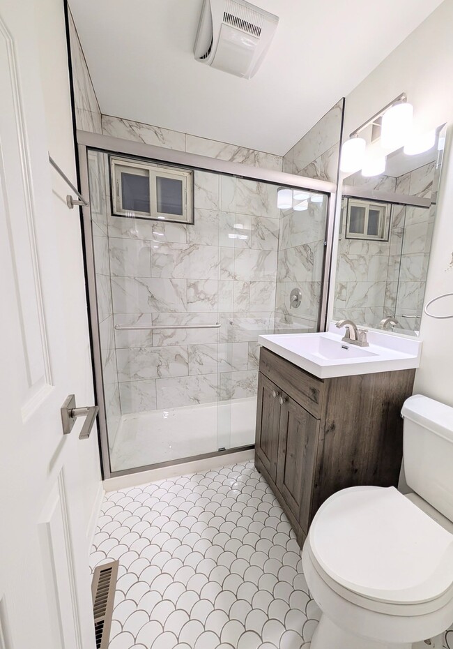 Photo - 809 Dorman Dr