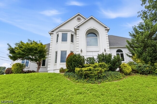 Photo - 907 Colonia Rd