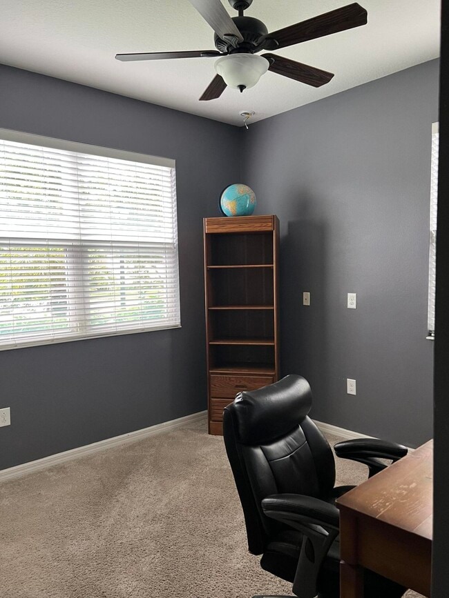 Photo - 139 Port Royal Ct