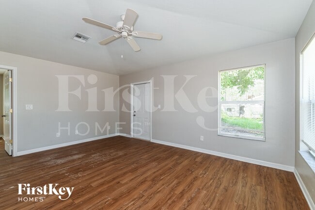 Photo - 12433 Catalina Dr