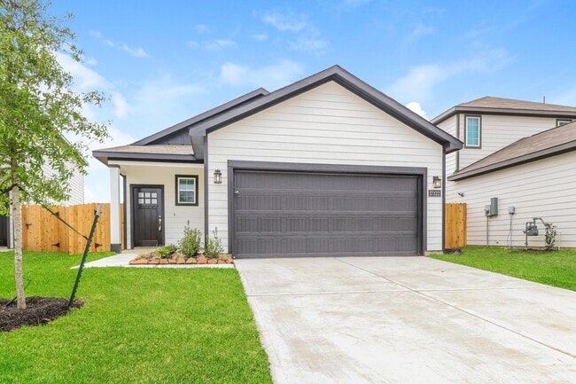 Building Photo - 17322 Gentle Doves Ln