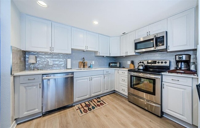 Photo - 800 S Gulfview Blvd Unit 505