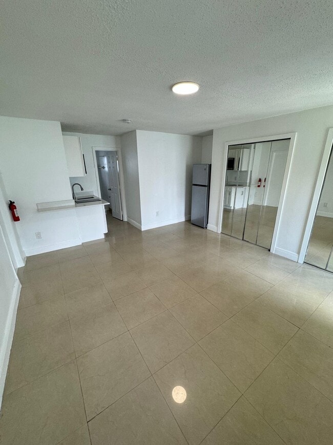 Photo - 512 SW 2nd St