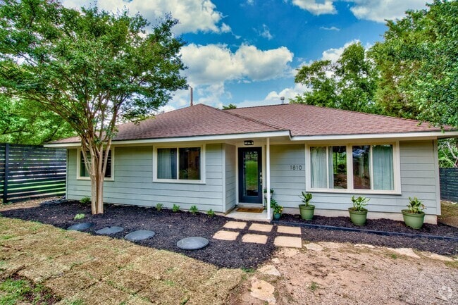 Building Photo - 1810 Quanah Parker Trl Rental