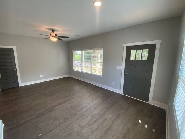 Photo - PRE LEASING FOR AUGUST 2026! NEW CONSTRUCT...