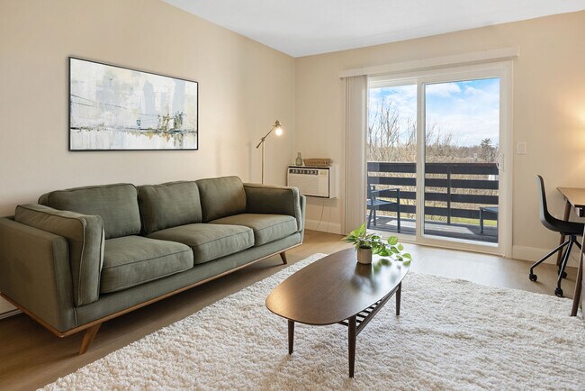 Breckenridge Apartments