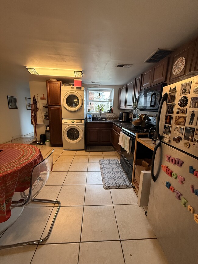 155 W Girard Ave Unit 3