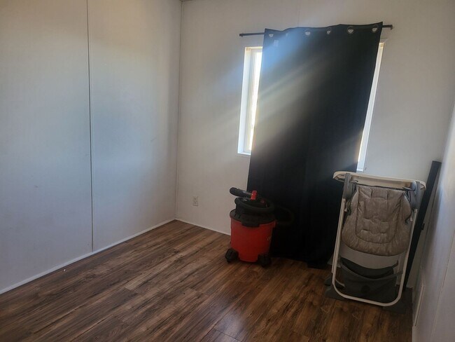 Photo - Steele Trailer Court Unit 4