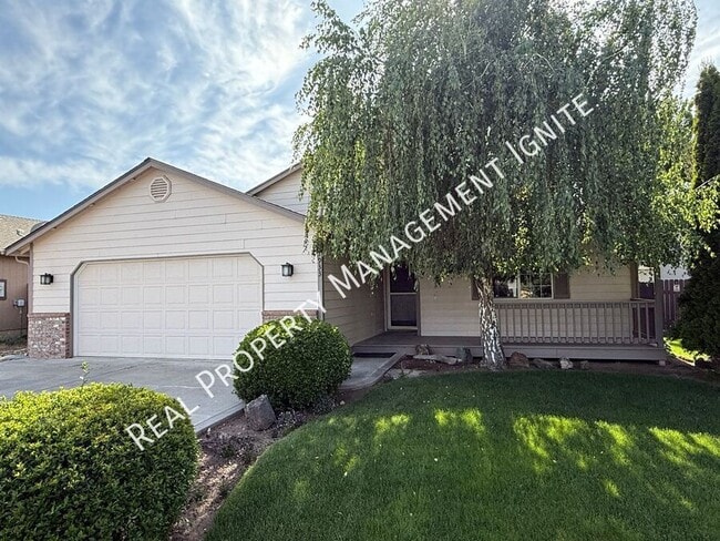 Photo - 1933 SW 35th Pl House