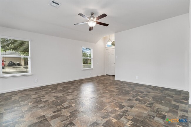 Building Photo - 421 Capistrano Dr Rental