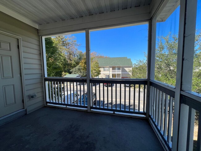 Photo - Available Now! 2nd Story, 3 Bed, 2.5 Bath ...
