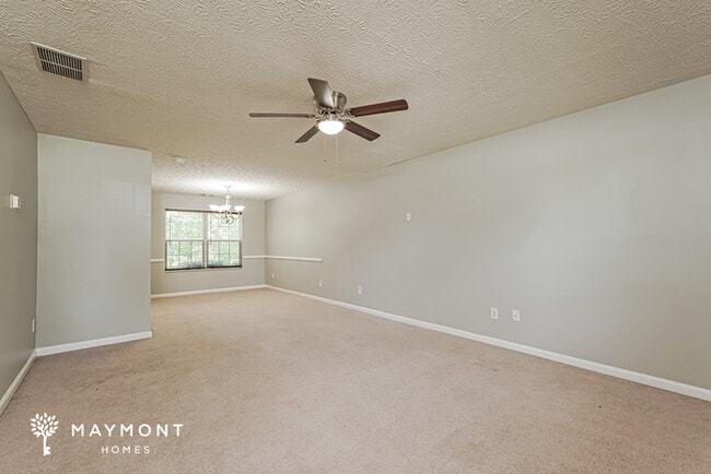 Photo - 306 Frick Ln