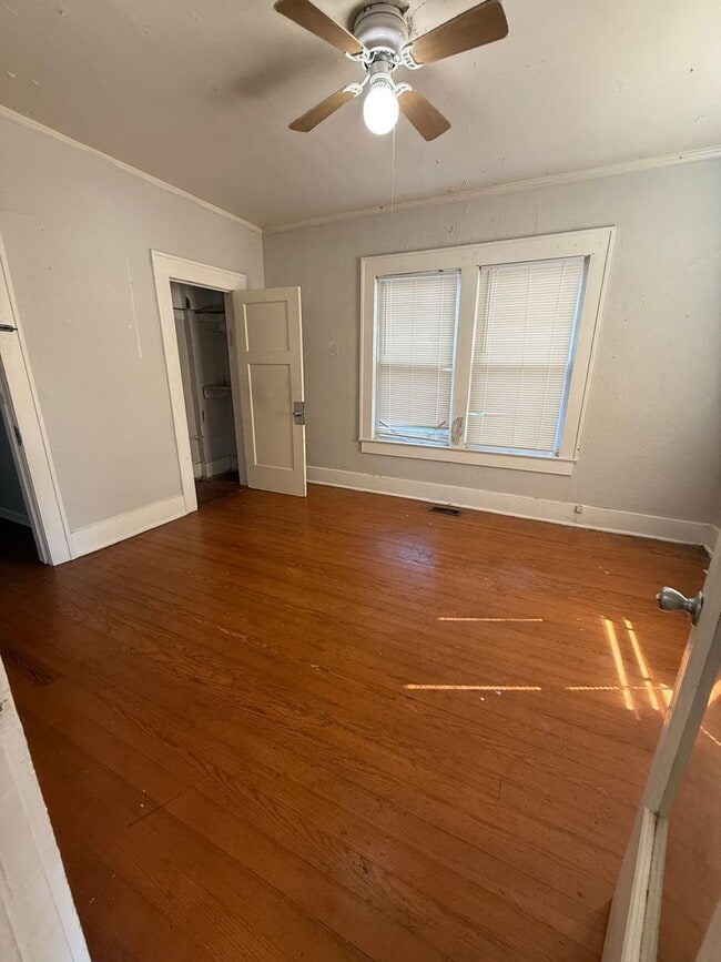 Photo - 2203 S L St
