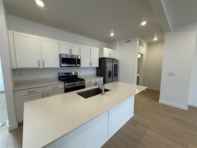 Photo - 1514 W Bright Eyes Ln