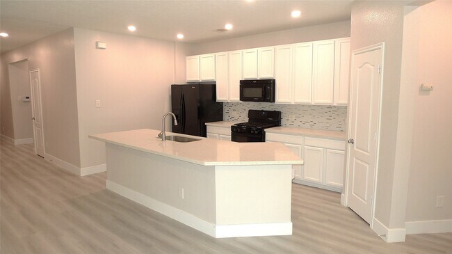 Building Photo - 6707 Lindale Springs Ln Rental