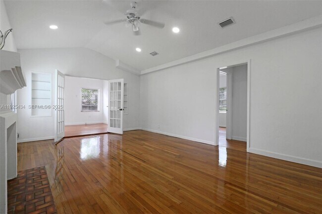 Photo - 4630 SW 13th Terrace