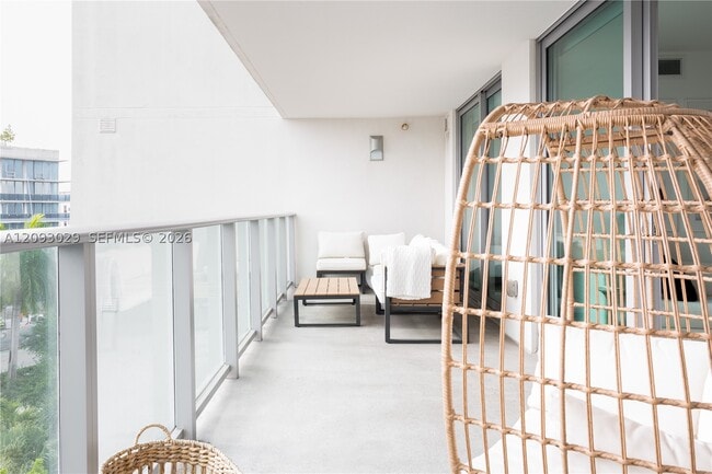 1025-1092 92nd St Unit 706