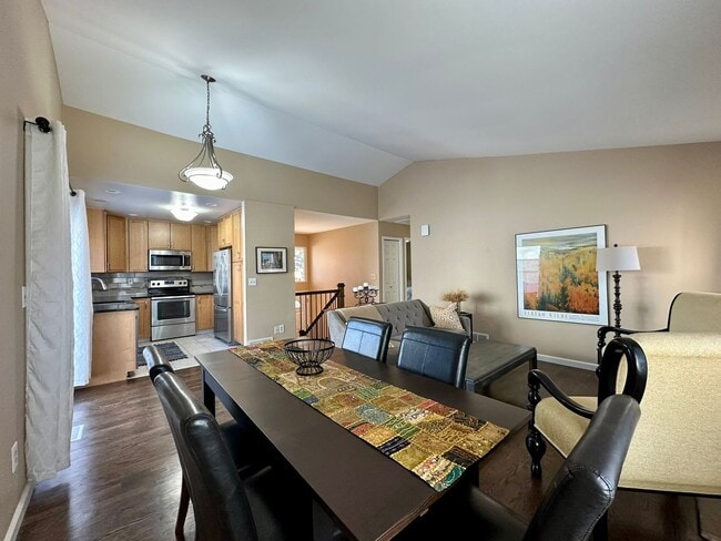 Photo - Fully Furnished 4 bedroom 2 bath home is Englewood Available NOW!!