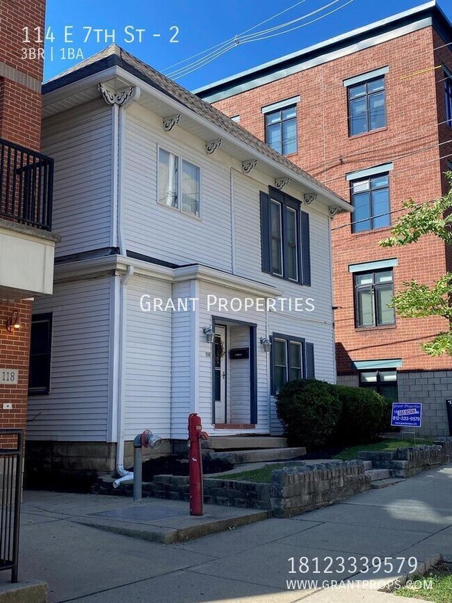 Photo - 114 E 7th St Unit 2