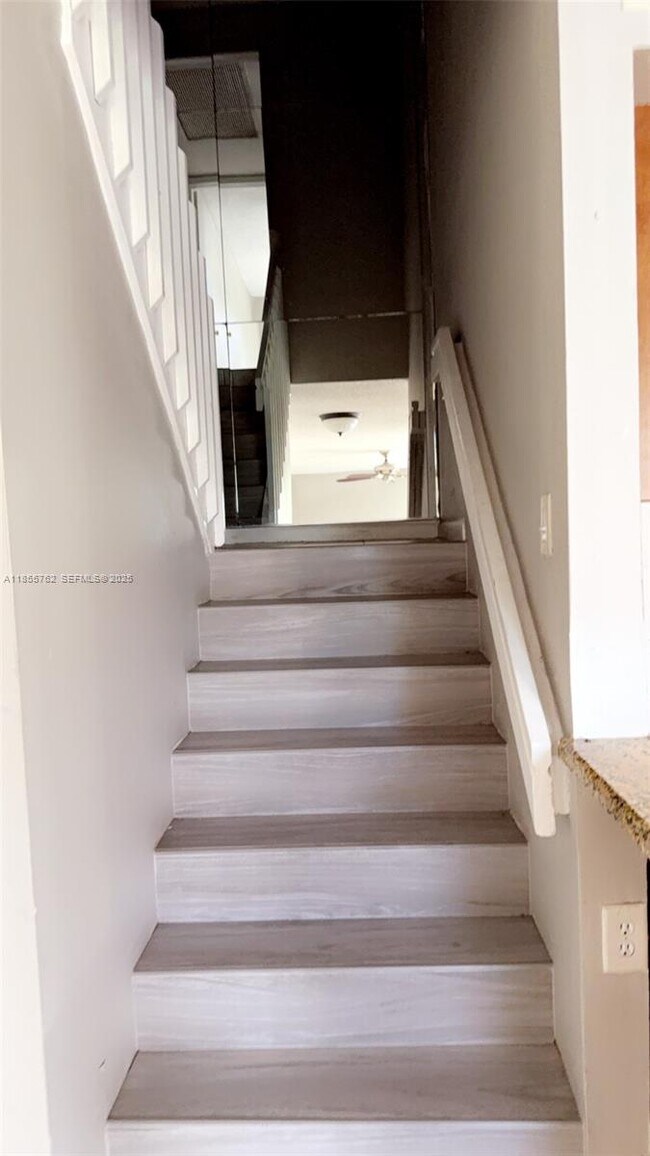 Photo - 3955 Village Dr