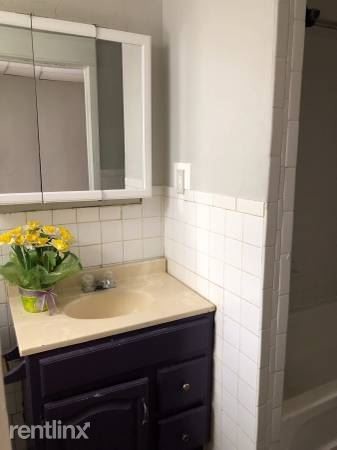 Photo - 1011 Union St