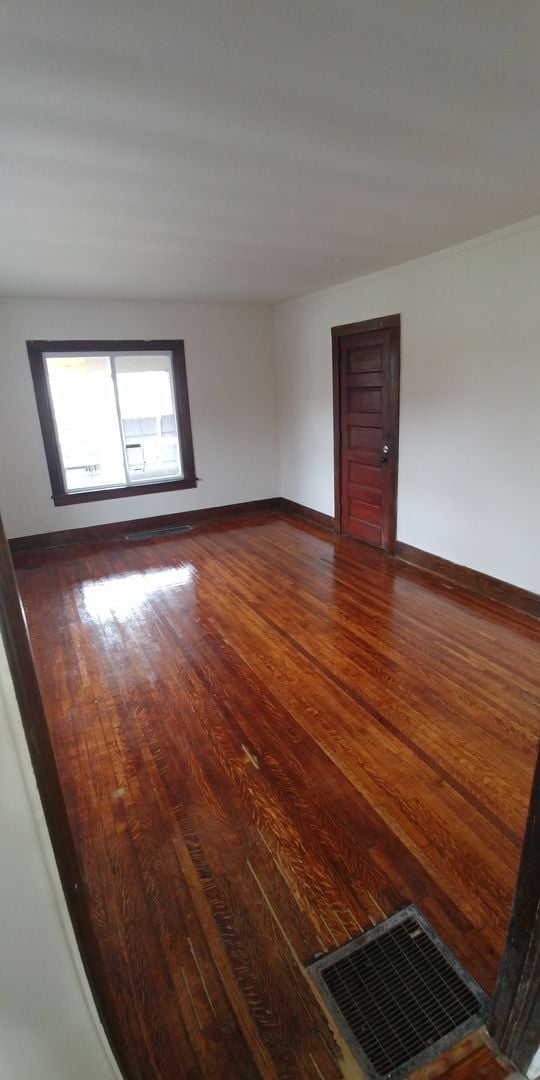 Photo - Broadway Triplex Unit 1109 Maple