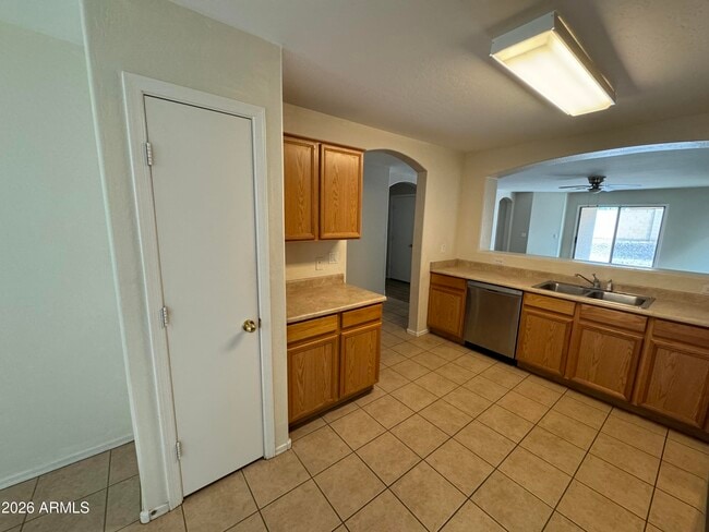 Photo - 4209 S Sawmill Rd