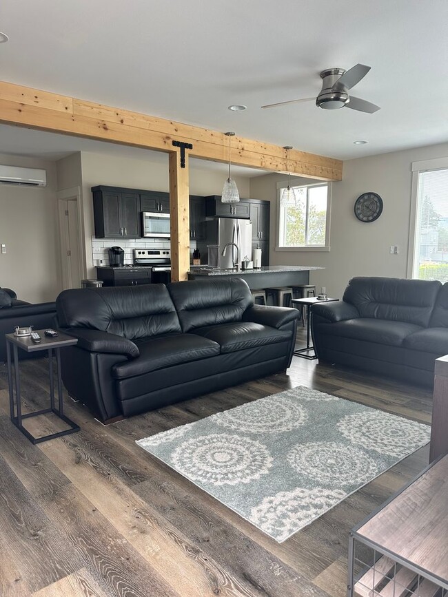 Photo - Year Round Rental- 4 bedroom, 2.5 bath in ...