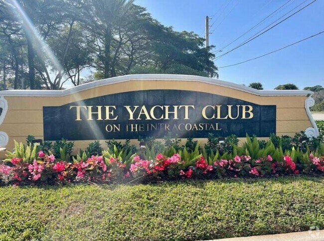Building Photo - 160 Yacht Club Way Unit 109 Rental