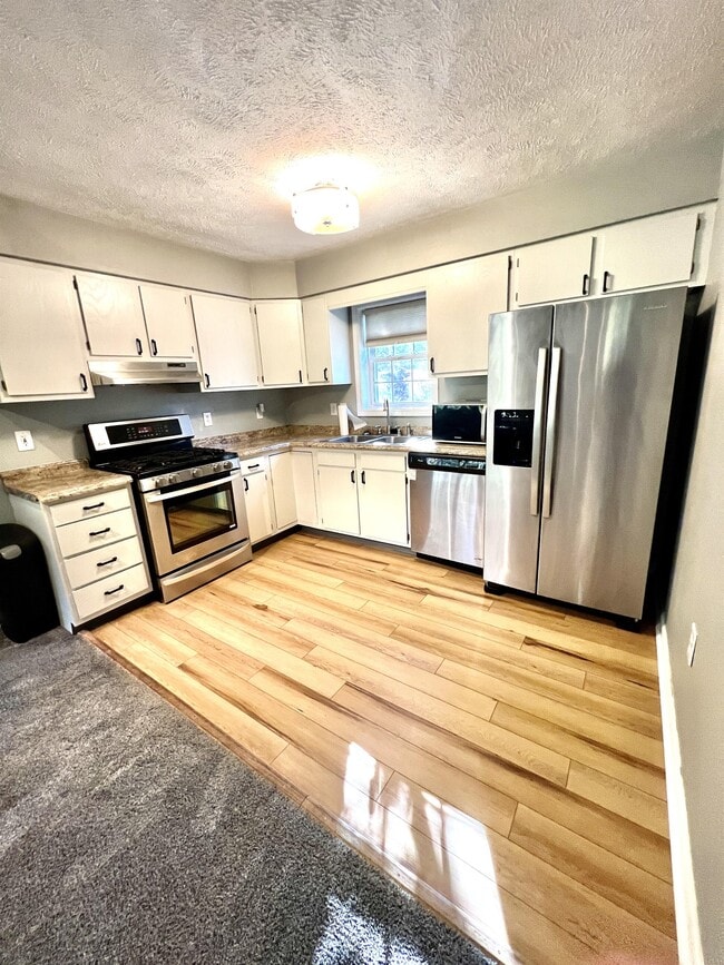 Photo - 3 Canyon Cove