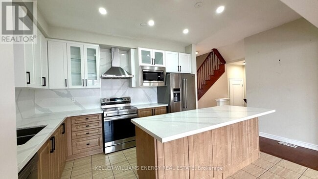 Photo - 53 Raven Cross Ave