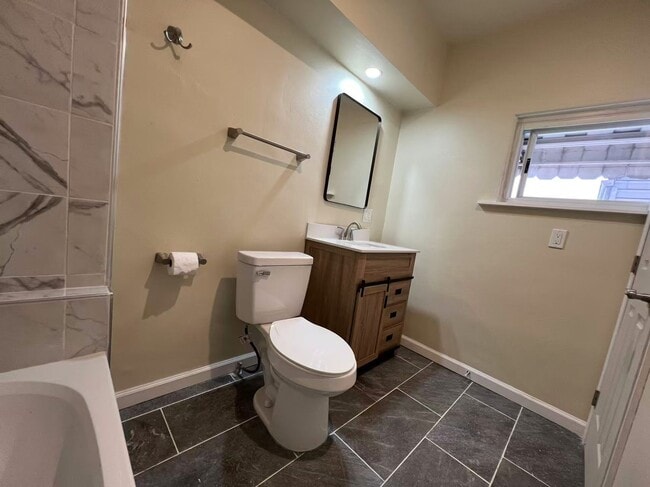 Photo - 39 S 13th St