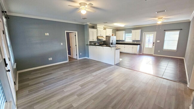 Photo - 22210 7th St