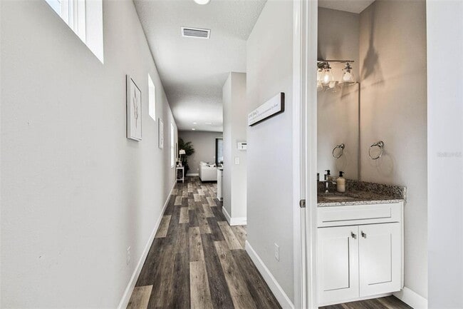 Photo - 3902 W Everett Ave