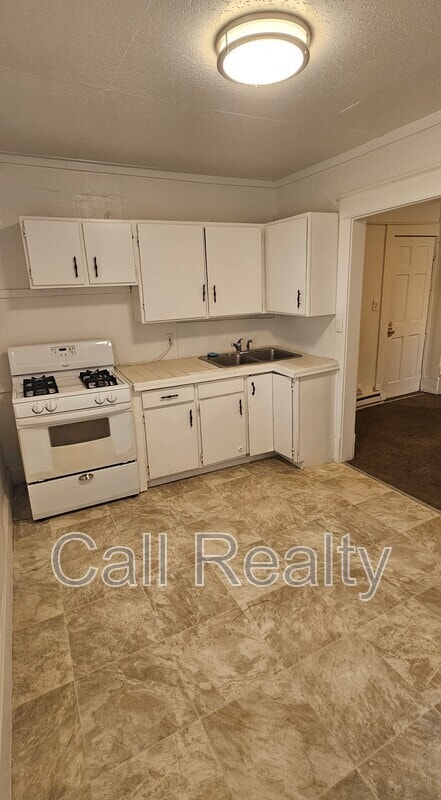 Photo - 1421 W Maxwell Ave Unidad 2