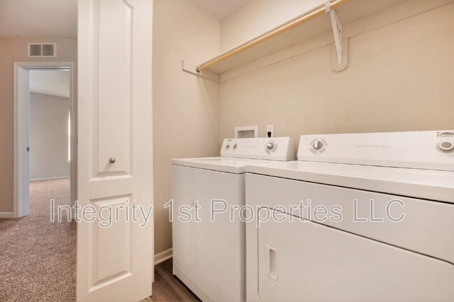Photo - 5920 NW 91st St Unit 5924