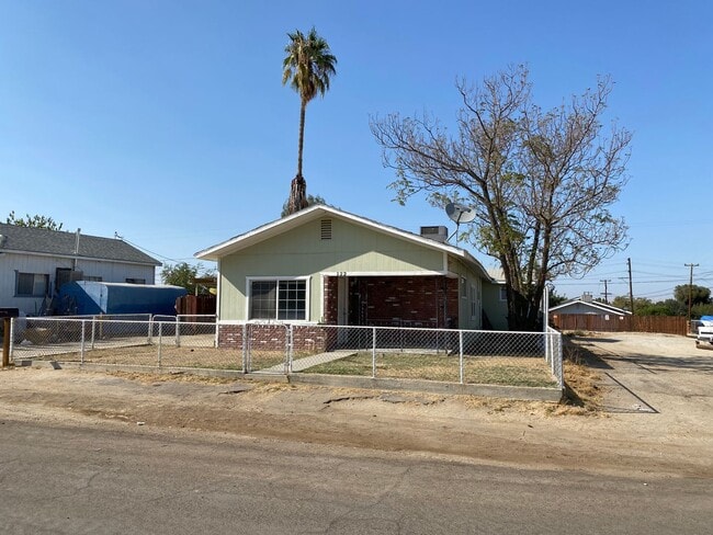Building Photo - 122 Buena Vista Pl