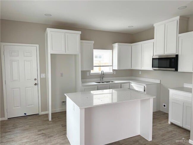 Photo - 1312 W Sucre Dr Unit 4