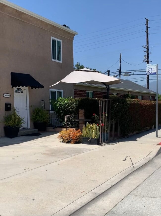 4355 Baldwin Park Blvd