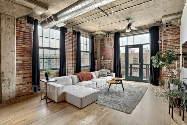 Building Photo - 2500 Walnut St Unit 312