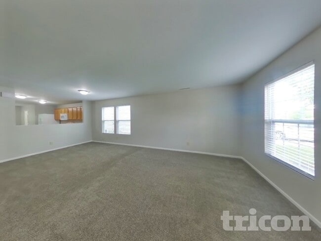 1413 Bluestem Dr