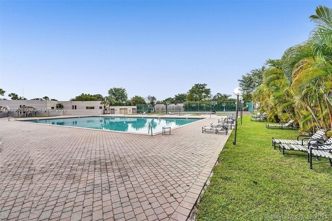 Building Photo - 8540 SW 133rd Avenue Rd Unit 424 Rental